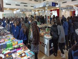 Alt�nova Kitap Fuar�na b�y�k ilgi