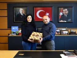 Oral: Kad�n istihdam�n� artt�raca��z