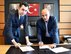 Alt�nova Belediyesi Personeline 18 bin 200 lira maa� promosyonu