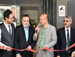 Alt�nova ��itme Merkezi a��ld�